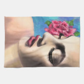 Jolie femme avec Rose rouge serviette de cuisine (Horizontal)