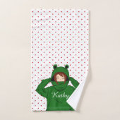 Jolie fille avec dessin de la grenouille verte (Serviette à main)
