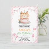 Jolie invitation à l'anniversaire du chat (Debout devant)