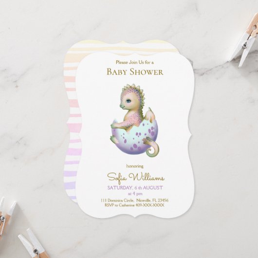 Jolie invitation au baby shower pour dragon. (Devant/Arrière en situation)