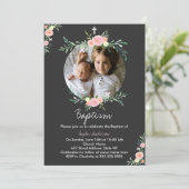 Jolie photo Floral Wreath Baptism Invitation (Debout devant)