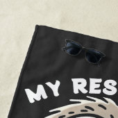 Jolie Serviette de plage de Yoga Sloth - Plus de Y (En situation)