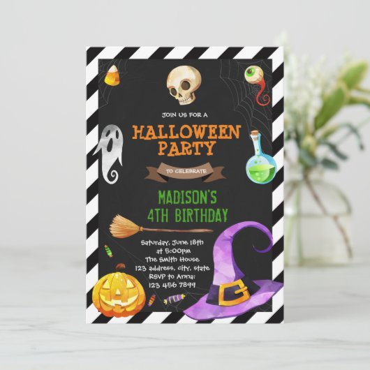 Jolie sorcière halloween invitation (Debout devant)