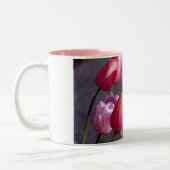 Jolie tasse de café de tulipe de ressort (Gauche)