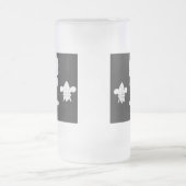 JOLLY ROGER SKULL EN DRIE LILILIES FLAG MATGLAS BIERPUL (Center)