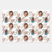 JOLLY Script Brown Tan op White 4 Fotokerstmis Inpakpapier Vel (Voorkant)