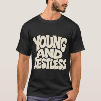 Jong En Rusteloos Vette Typografie T-shirt