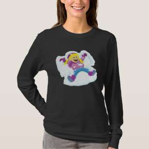 Jong meisje maakt sneeuwengelen Winter T-shirt