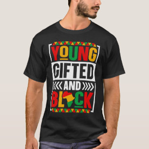 Jong rood en zwart t-shirt