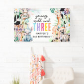 Jong, wild & drie safari dieren 3e verjaardag spandoek (Insitu)