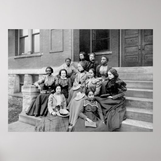 Jonge dames bij Fisk, jaren 1890 Poster (Voorkant)