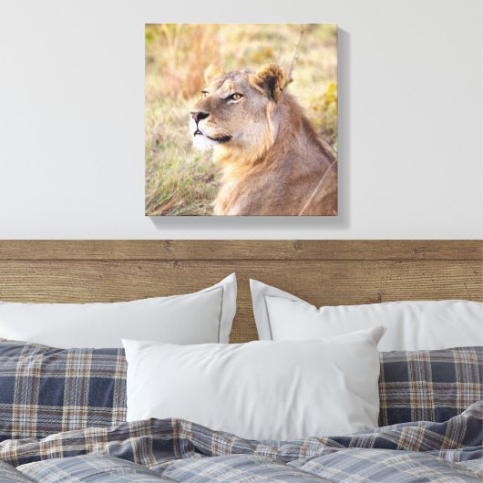 JONGE KONING VAN HET OERWOUD PORTRET CANVAS AFDRUK (Insitu (Slaapkamer))