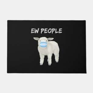 Jonge mensen schaapen of lammeren in een masker    deurmat