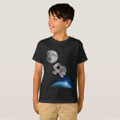 Jongen astronaut in de ruimte t-shirt (Voorkant volledig)