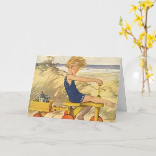 jongen die aan de strand met zandspeelgoed speelt kaart (Gele Bloem)