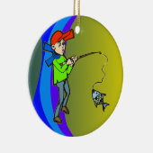 Jongen die een vis vangen keramisch ornament (Rechts)