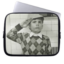 Jongen die een Wooden Sword vasthouden