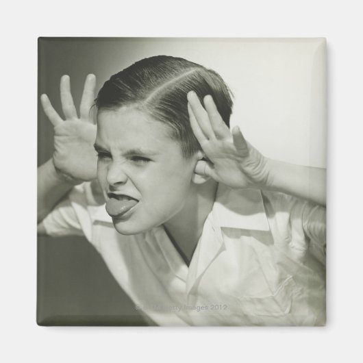 Jongen die gezicht maken magneet (Voorkant)