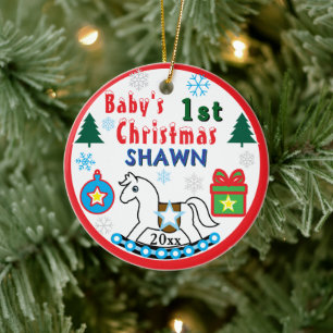 Jongen eerste kerst witte paard vrede keramisch ornament