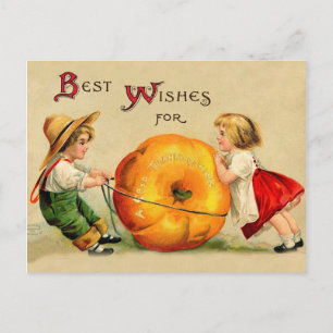 Jongen en meisje met grote Thanksgiving pompoen Briefkaart