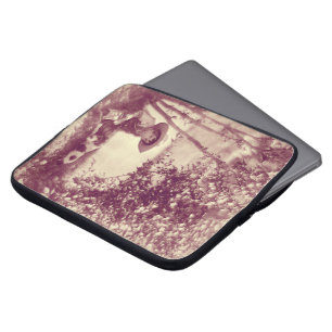 jongen met hond op Rest Computer Sleeve