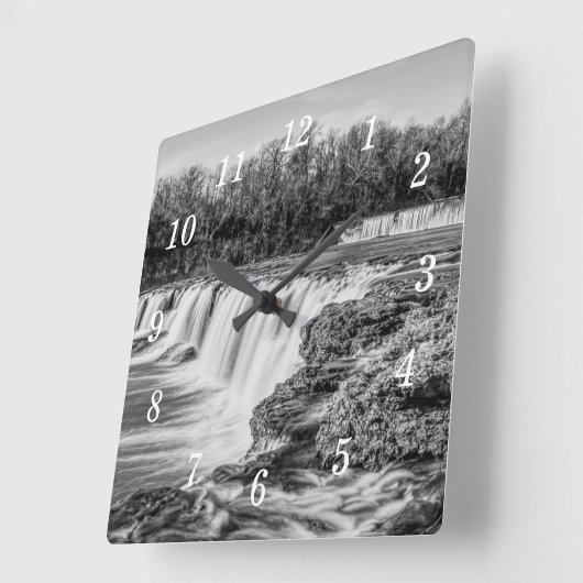 Joplin Grand Falls Vue d'ensemble Horloge murale e (Angle)