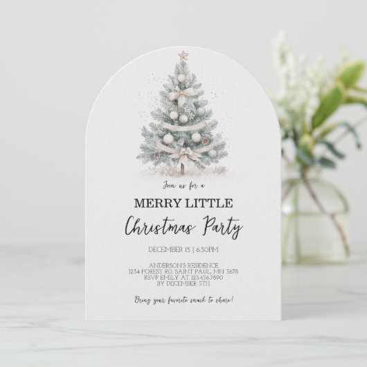 Jory Little Christmas Tree Party Invitation (Debout devant)