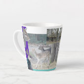 Jote cerf avec Peacock Design Latte Mug (Angle gauche)