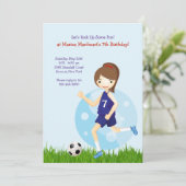 Joueuse de soccer Invitation de fête d'anniversair (Debout devant)