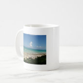 Jour rêvant la tasse de café de banc de sable des (Devant gauche)
