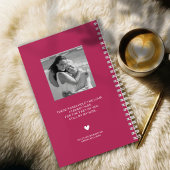 Journal de deuil rose foncé pour la perte de la mè