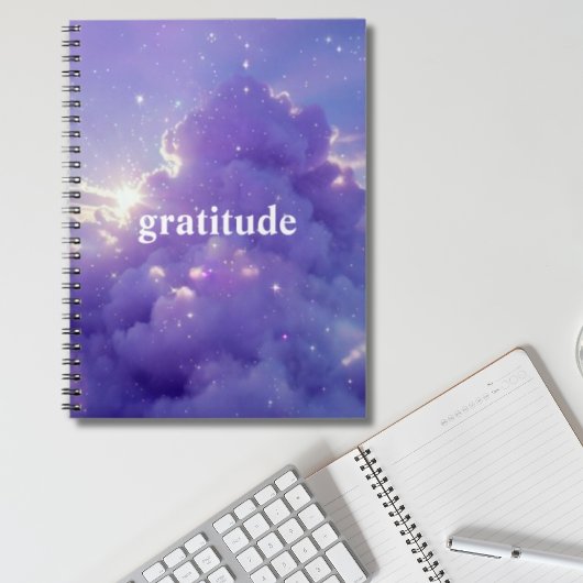 Journal de gratitude esthétique nuage violet