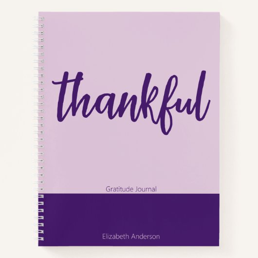 Journal de gratitude violet avec nom et écriture r (Devant)