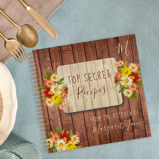 Journal de recettes florales avec monogramme en bo