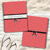 Journal d'été à pois corail vibrant de coucher de