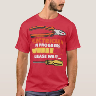Journeyman met leerling-elektronica t-shirt