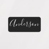 Jouw naam | Elegant wit script op zwart kleding Labels (Design 2)