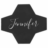 Jouw naam | Elegant wit script op zwart Voetbal (Enkel)