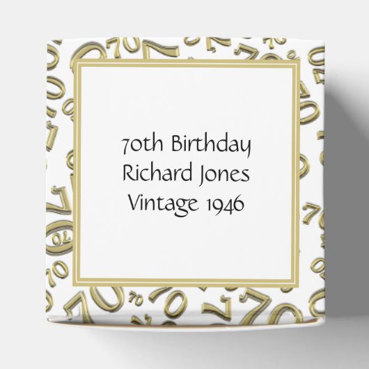 Jouw tekst 70e verjaardag nummer Patroon Goud/Wit Bedankdoosjes (Bovenkant)