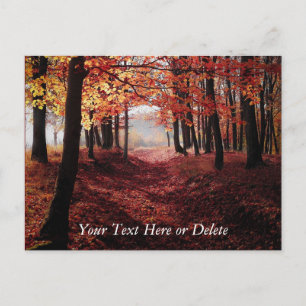 jouw tekst Crimson Red Autumn laat bospad Briefkaart