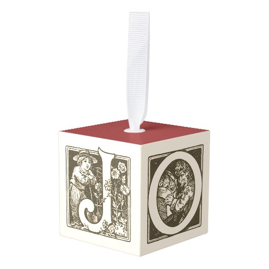 "Joy"  Alphabet Franse Kinderkerst Kubus Ornament (Voorkant hoekig)
