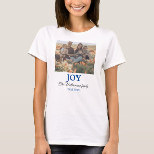 Joy Christmas voeg familienaam toe foto vakantie c T-shirt