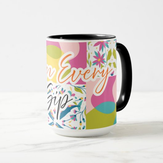 Joy in Every Sip – Kleurrijk Folk-geïnspireerd pat Mok (Voorkant rechts)