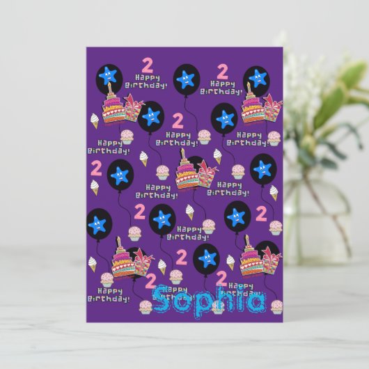 Joyeuse 2e Invitation anniversaire #2 violet (Debout devant)