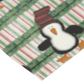 Joyeuse nappe de Noël, pingouin vert (Angle)