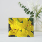 Joyeuses fêtes ! Carte postale Fleurs Lys Jaunes (Debout devant)
