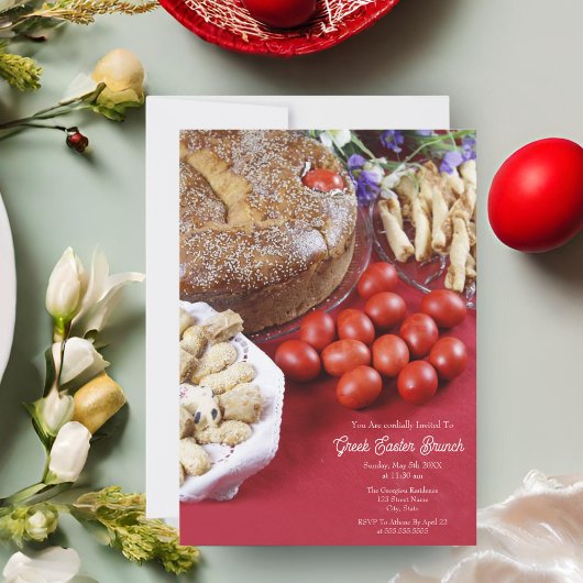 Joyeuses Pâques grecques avec la carte de pain Tso