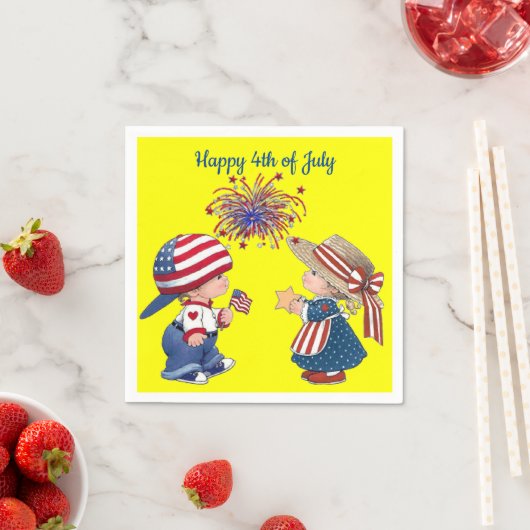 Joyeuses serviettes en papier 4 juillet (En situation)