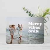Joyeuses vibes seulement fun rétro vacances carte  (Debout devant)
