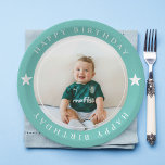 Joyeux Anniversaire Avec Photo<br><div class="desc">Célébrez votre journée spéciale avec style grâce à nos assiettes personnalisables "Joyeux anniversaire avec photo" ! Ces assiettes sont parfaites pour ajouter une touche personnelle à votre fête d'anniversaire. Téléchargez simplement votre photo préférée, et nous créerons un design unique et mémorable pour vous. Fabriqués avec du papier robuste et de...</div>